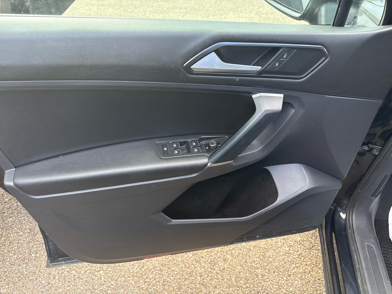 Volkswagen Tiguan 2.0T SEL 4MOTION 2018