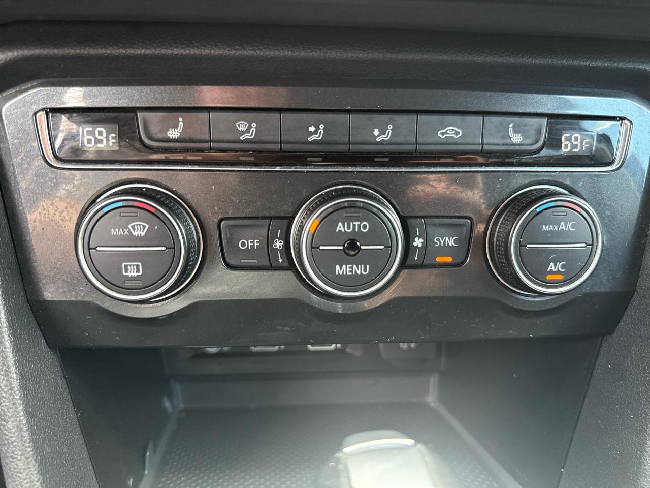 Volkswagen Tiguan 2.0T SEL 4MOTION 2018