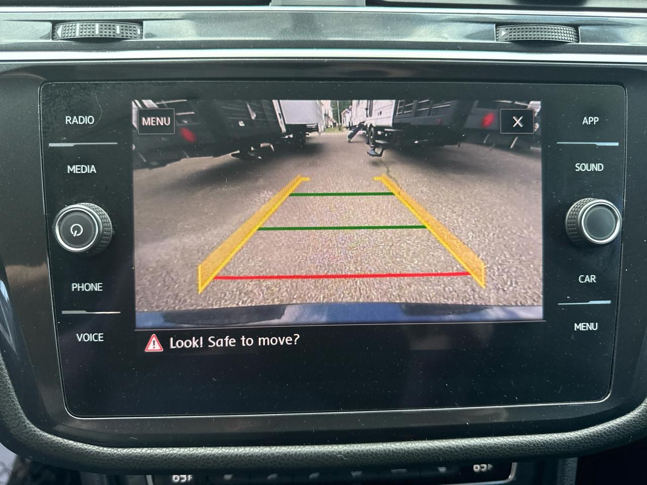 Volkswagen Tiguan 2.0T SEL 4MOTION 2018