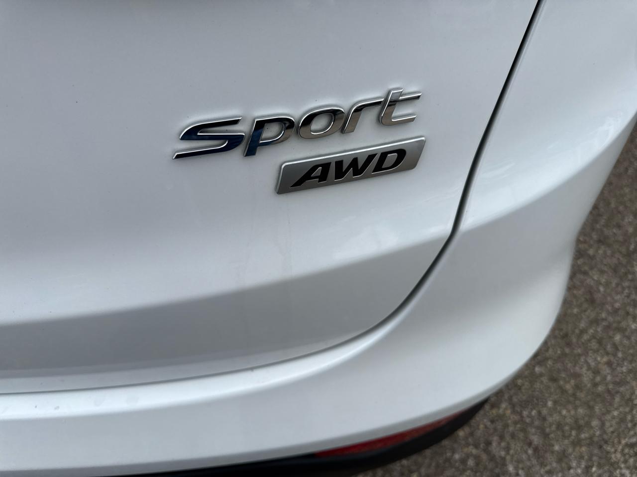 Hyundai Santa Fe Sport AWD 4dr 2.4 2016