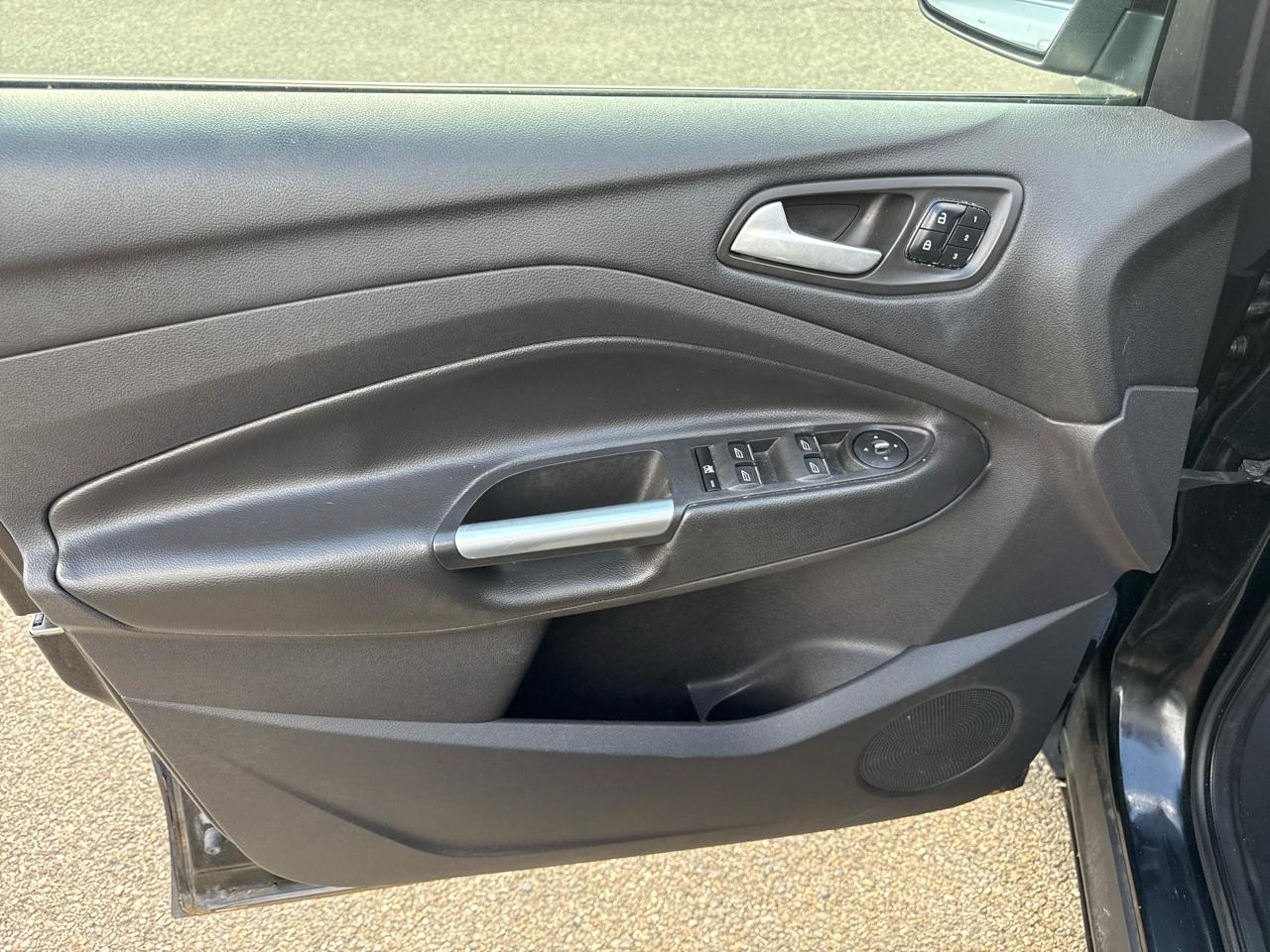 Ford Escape 4WD 4dr Titanium 2013