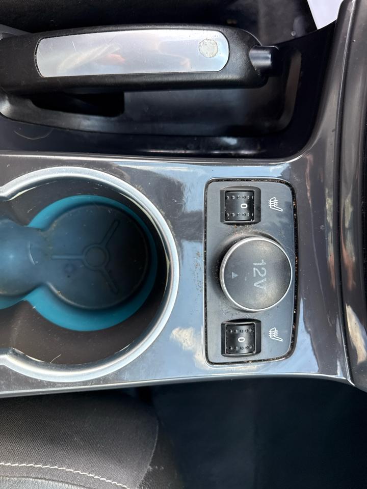 Ford Escape 4WD 4dr Titanium 2013