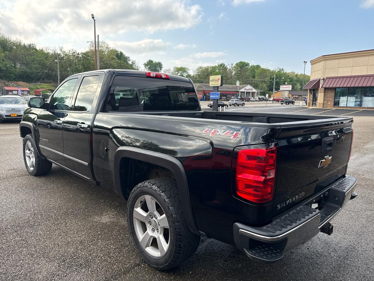 Chevrolet Silverado 1500 4WD Double Cab 143.5" LS 2015