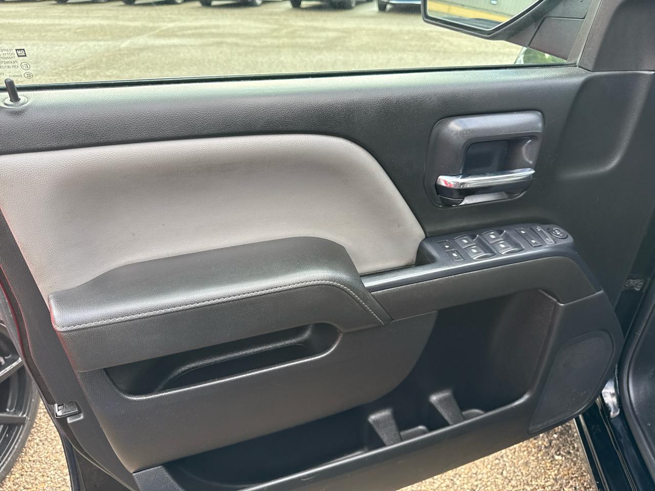 Chevrolet Silverado 1500 4WD Double Cab 143.5" LS 2015