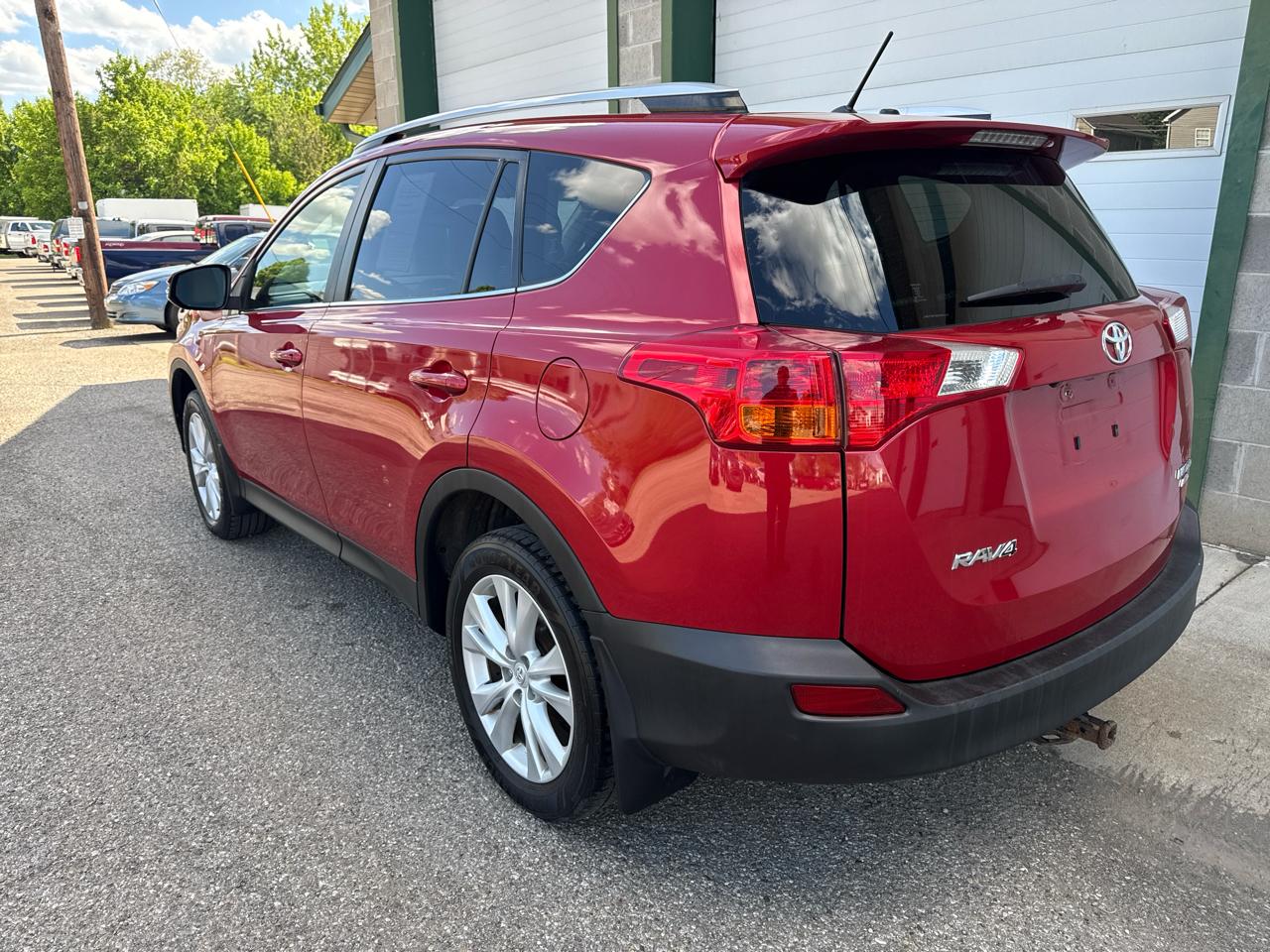 Toyota RAV4 AWD 4dr Limited (Natl) 2013