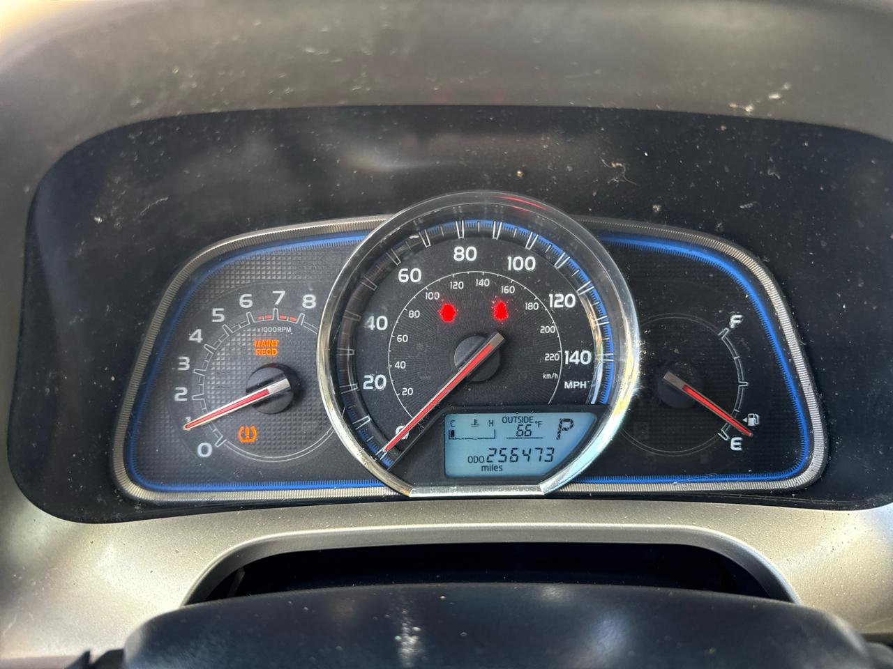 Toyota RAV4 AWD 4dr Limited (Natl) 2013