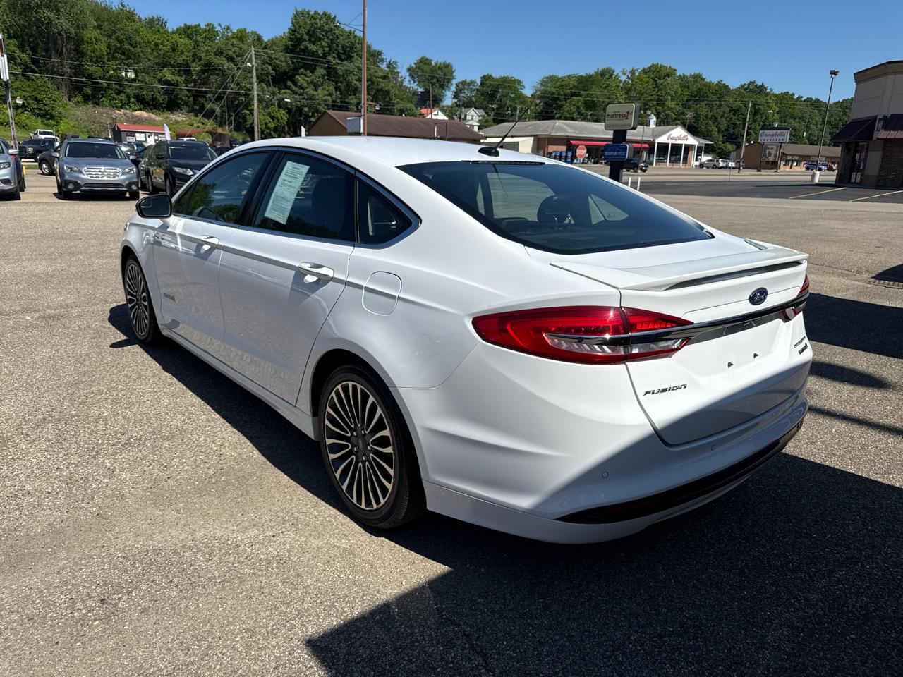 Ford Fusion Hybrid Titanium FWD 2018