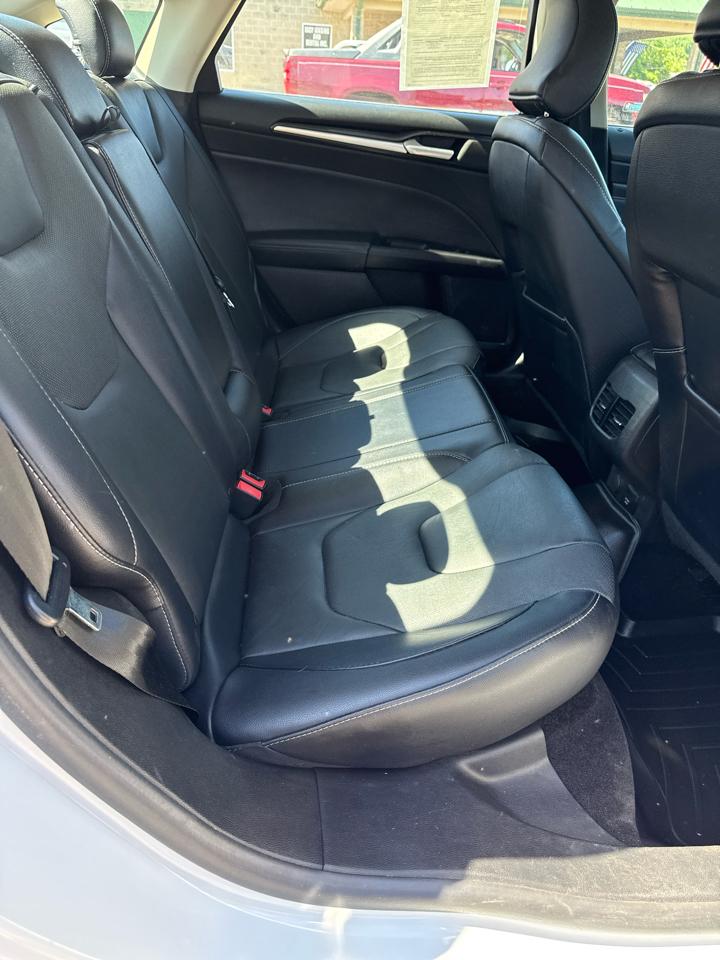 Ford Fusion Hybrid Titanium FWD 2018