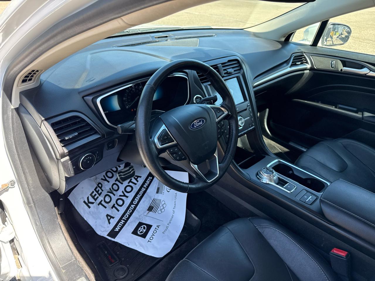 Ford Fusion Hybrid Titanium FWD 2018