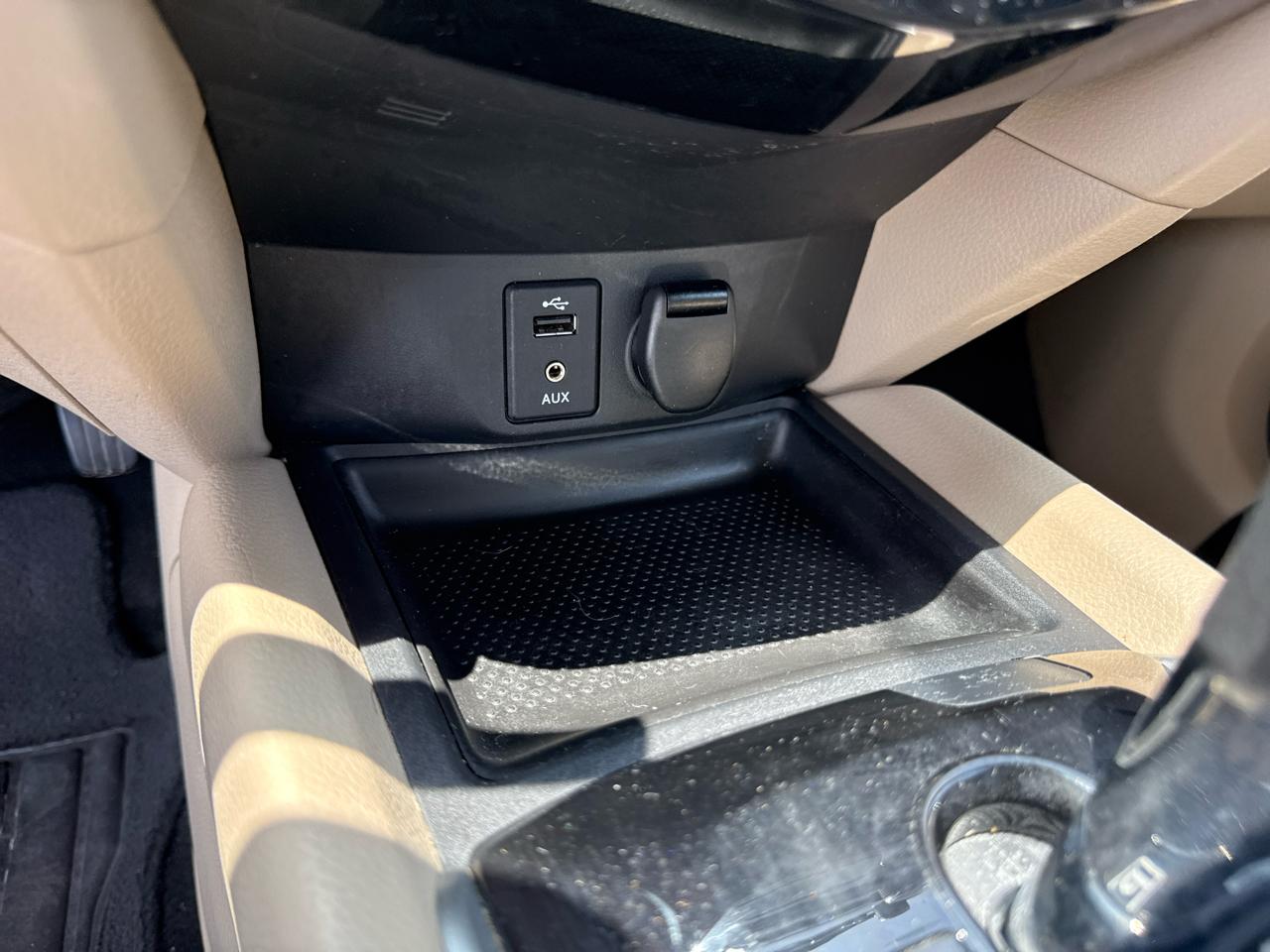 Nissan Rogue AWD 4dr SV 2016