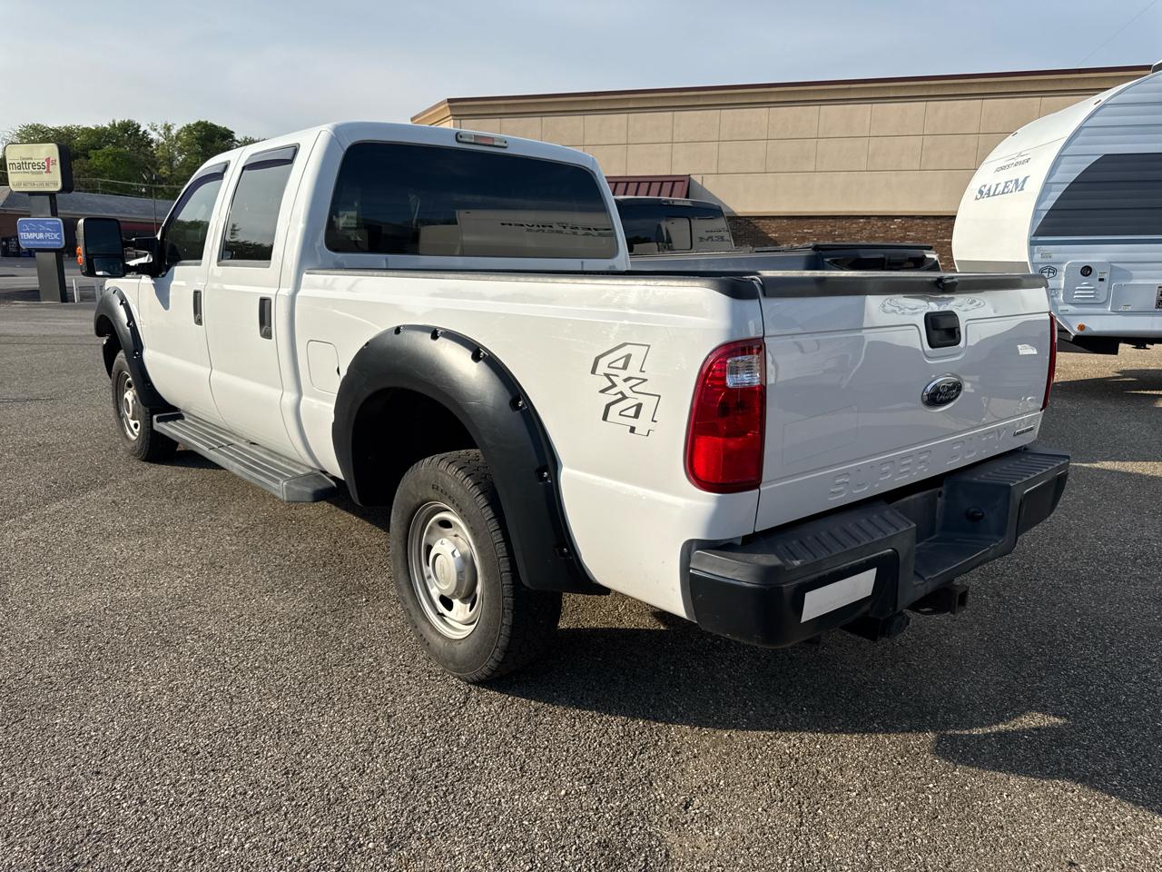 Ford Super Duty F-250 SRW 4WD Crew Cab 172" Platinum 2016