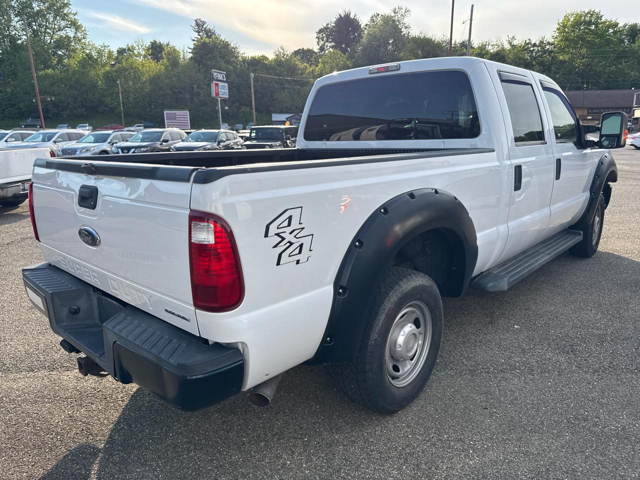 Ford Super Duty F-250 SRW 4WD Crew Cab 172" Platinum 2016