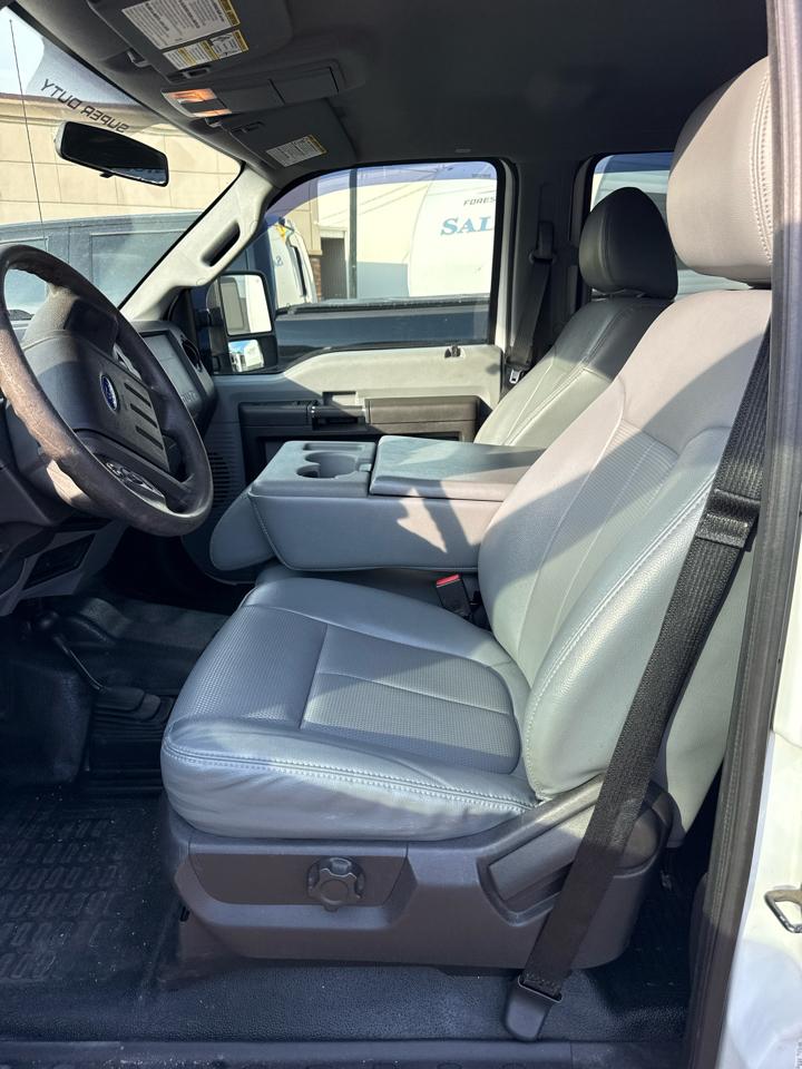 Ford Super Duty F-250 SRW 4WD Crew Cab 172" Platinum 2016