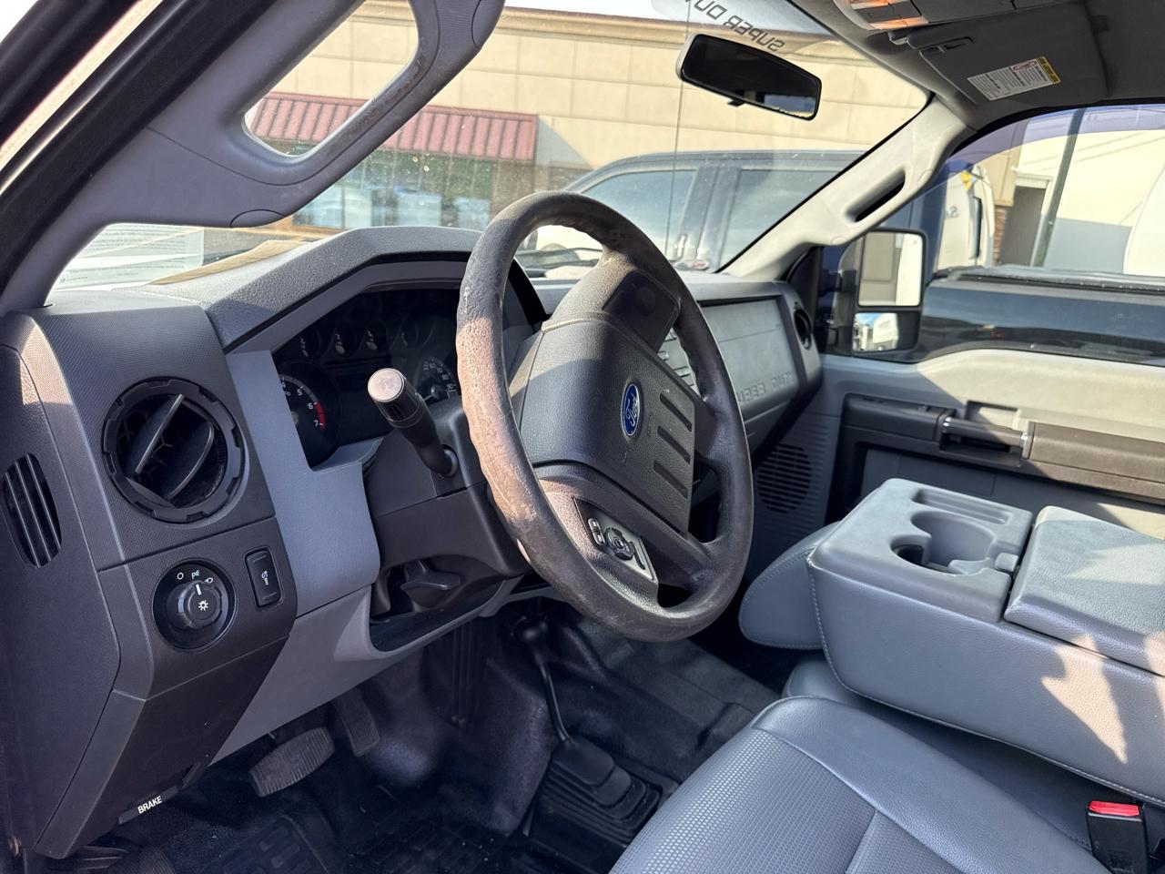 Ford Super Duty F-250 SRW 4WD Crew Cab 172" Platinum 2016