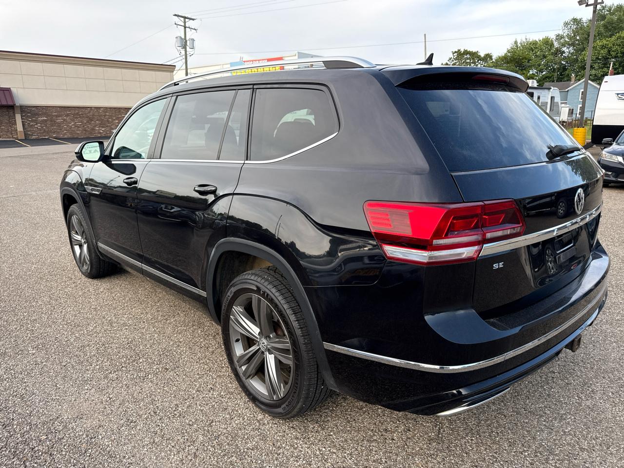 Volkswagen Atlas 3.6L V6 SE w/Technology R-Line 4MOTION 2019