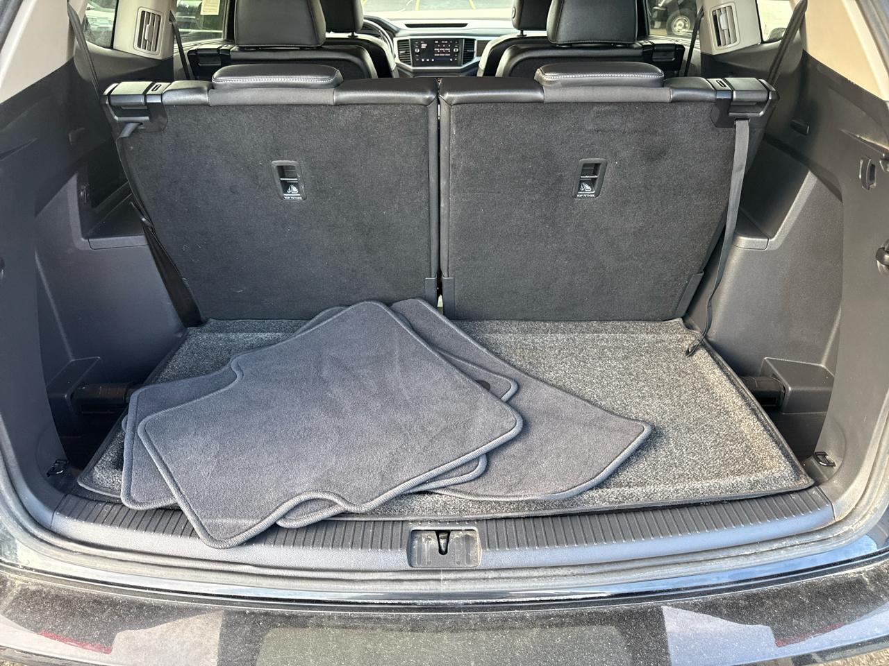 Volkswagen Atlas 3.6L V6 SE w/Technology R-Line 4MOTION 2019