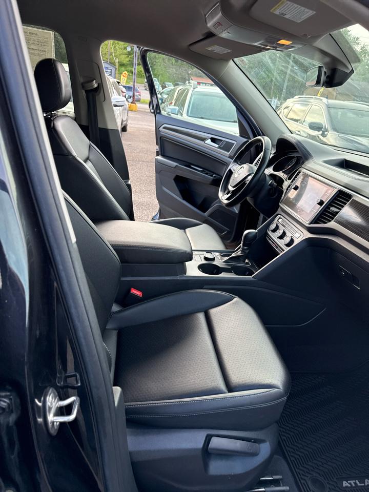 Volkswagen Atlas 3.6L V6 SE w/Technology R-Line 4MOTION 2019