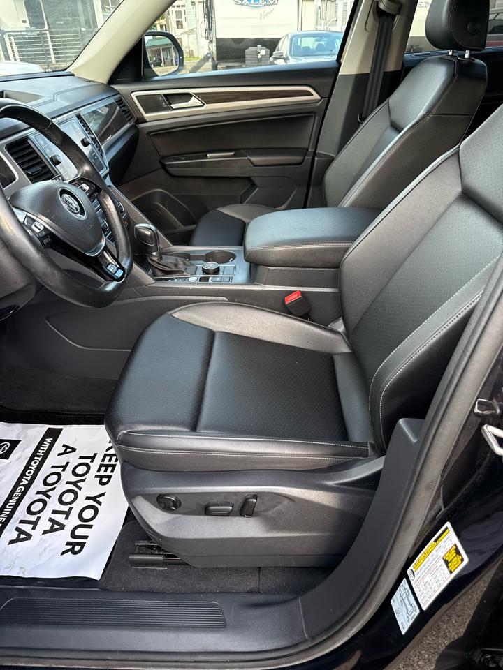 Volkswagen Atlas 3.6L V6 SE w/Technology R-Line 4MOTION 2019