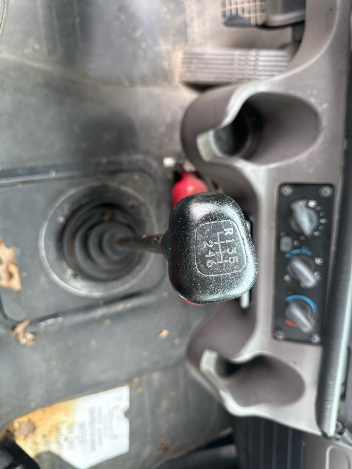 Freightliner M2 106 Medium Duty  2009