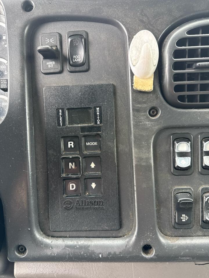 Freightliner M2 Medium Duty  2009