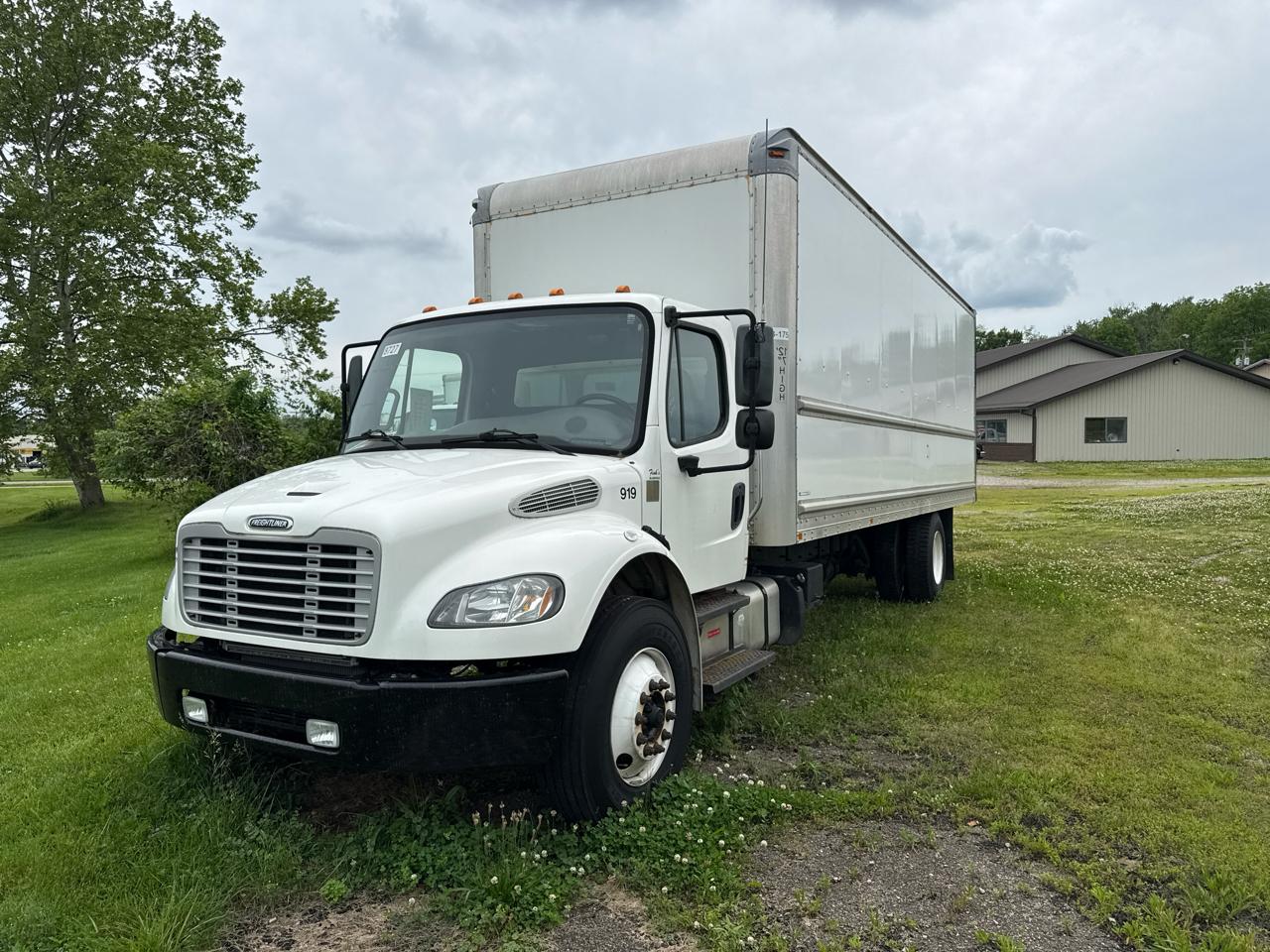 Freightliner M2 106 Medium Duty  2018