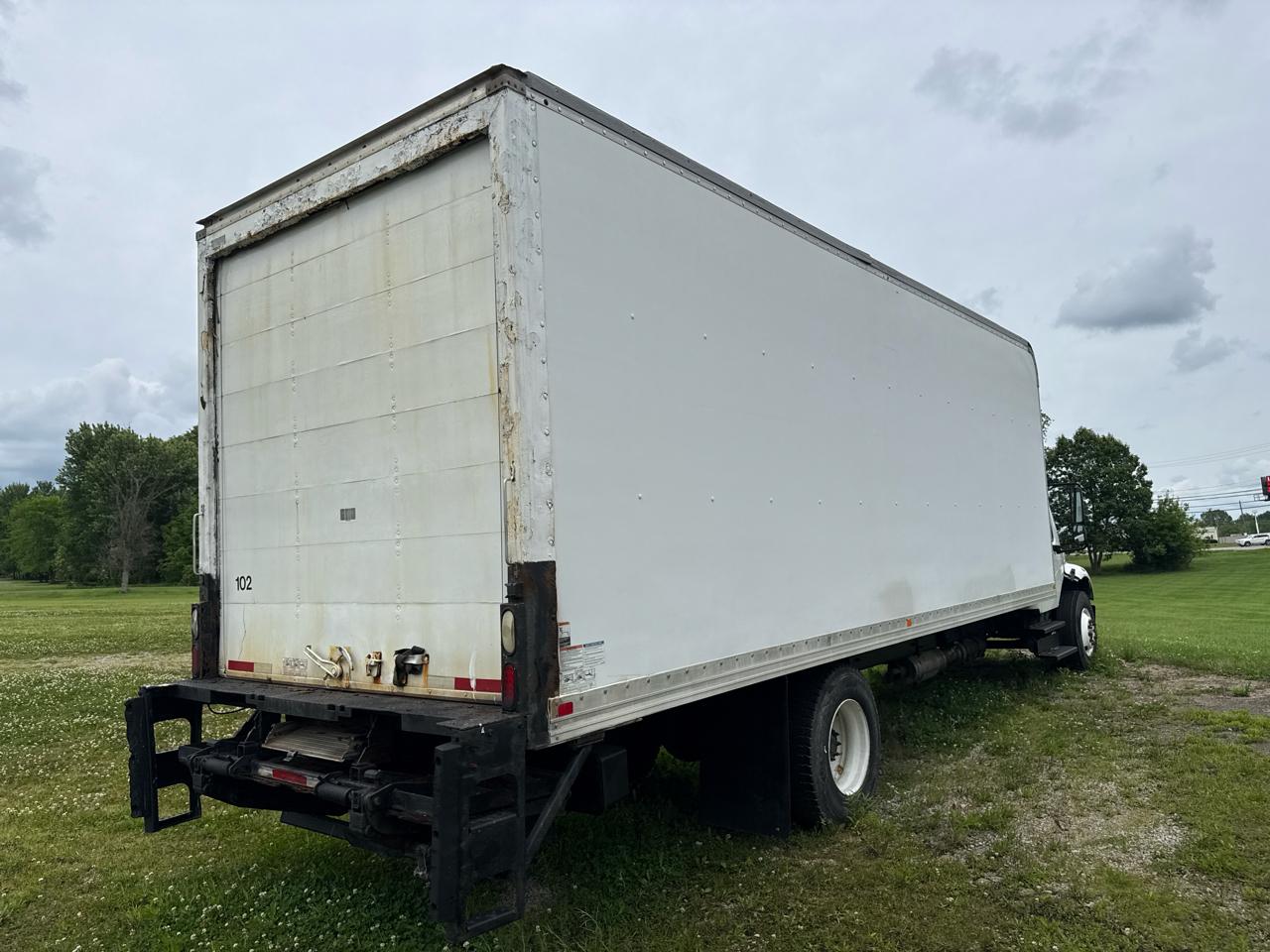 Freightliner M2 106 Medium Duty  2015