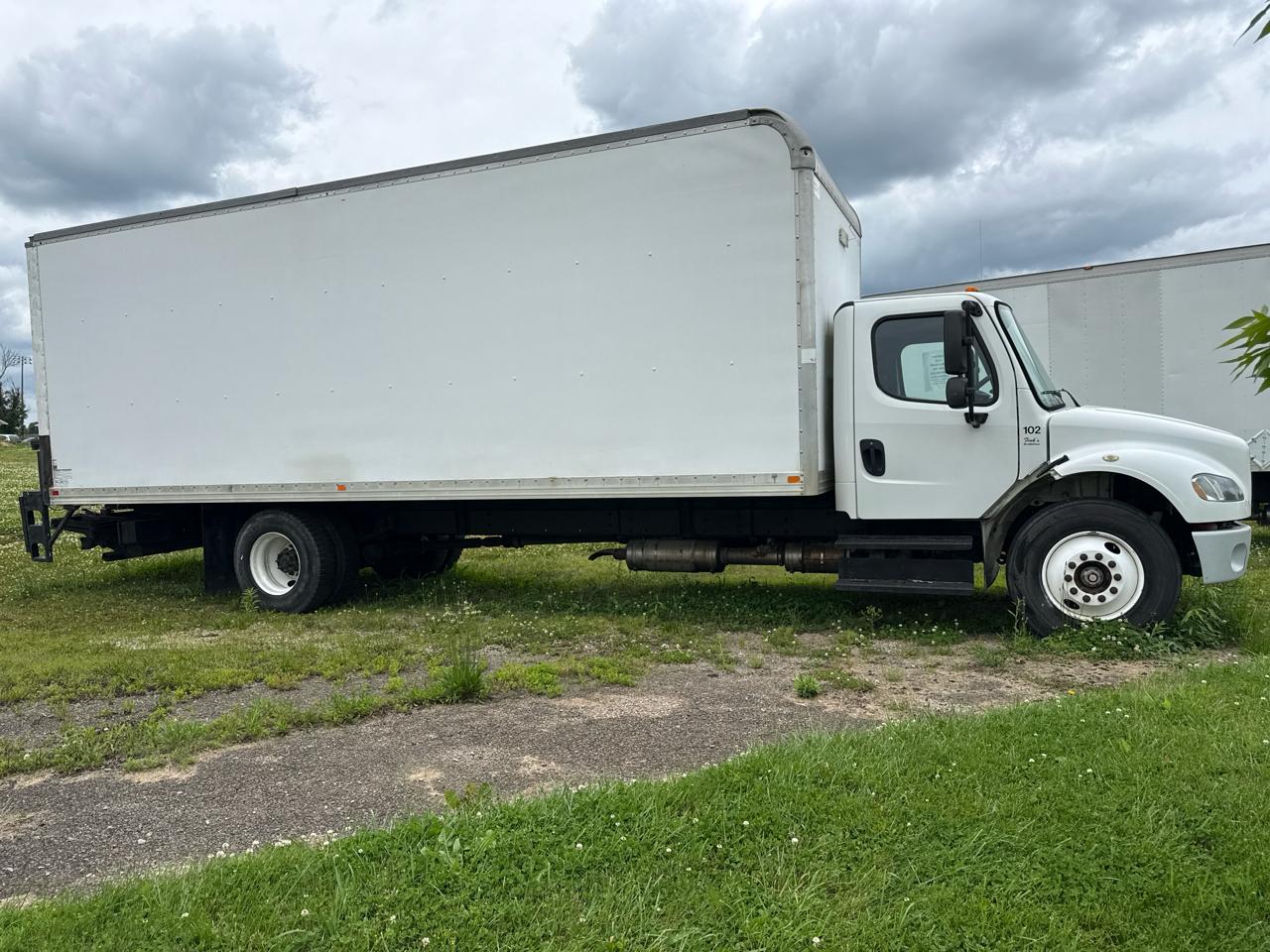 Freightliner M2 106 Medium Duty  2015