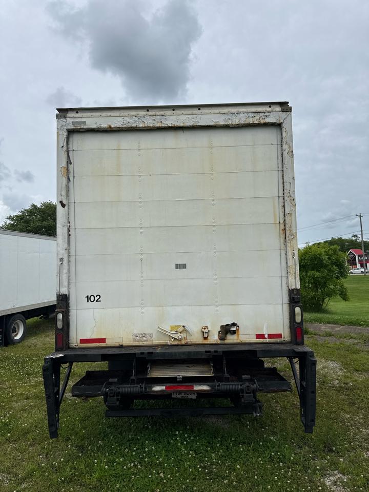 Freightliner M2 106 Medium Duty  2015