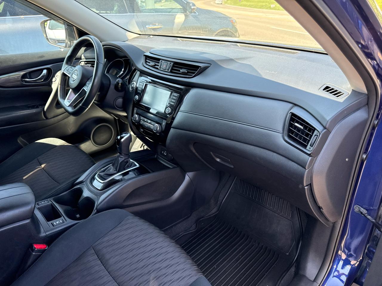 Nissan Rogue AWD SV 2018