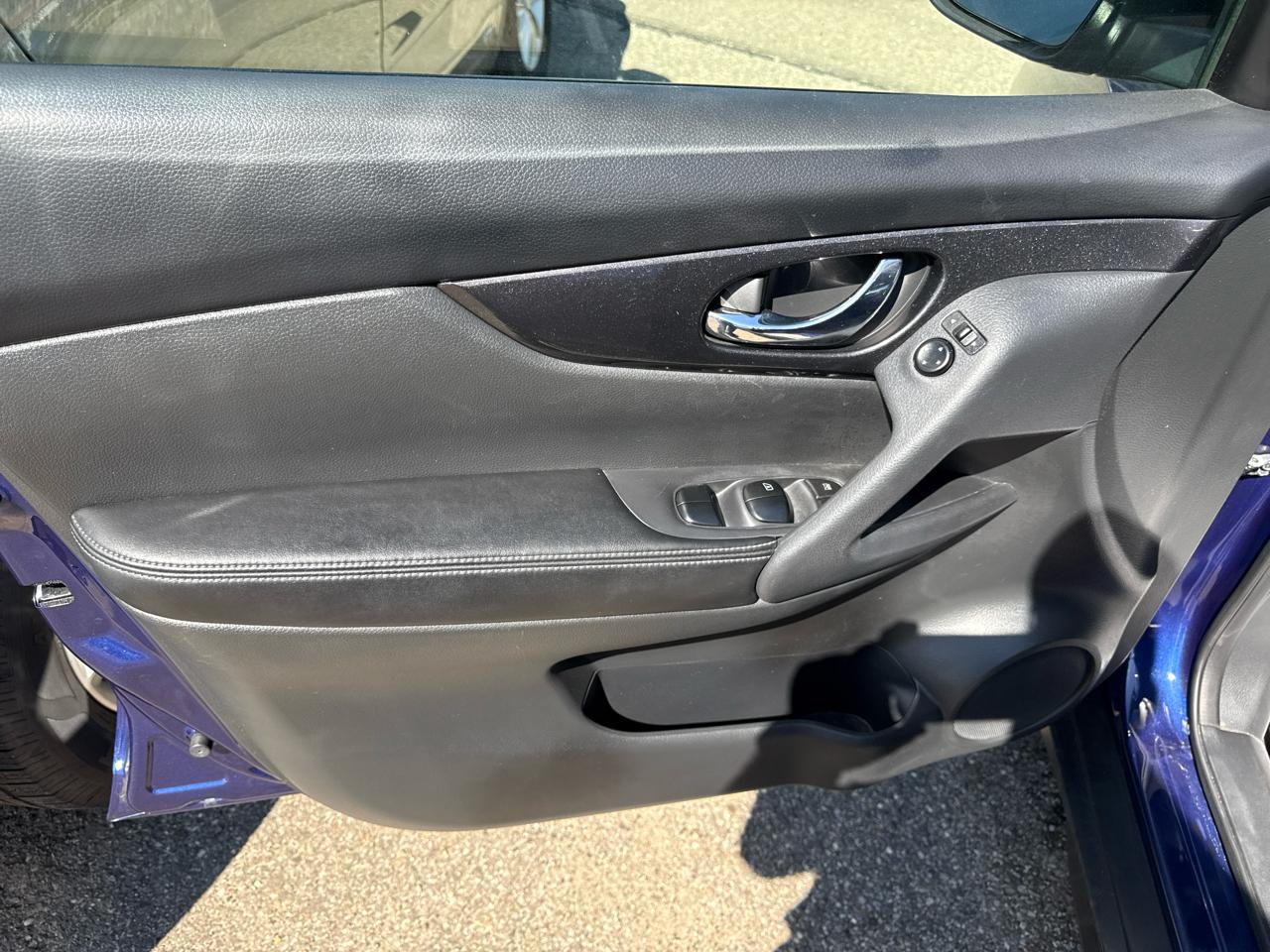 Nissan Rogue AWD SV 2018