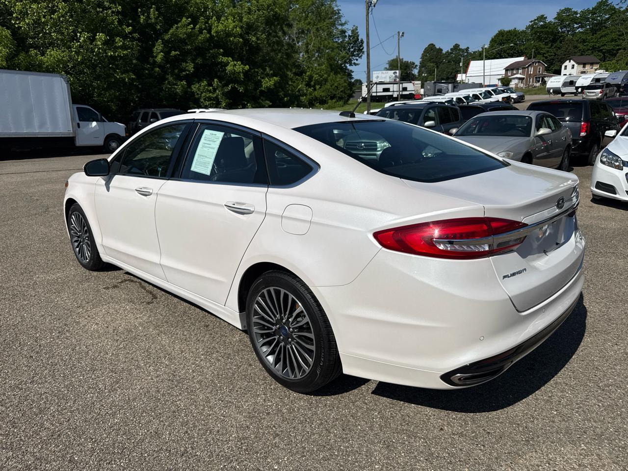 Ford Fusion SE FWD 2017