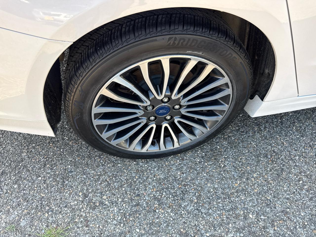 Ford Fusion SE FWD 2017