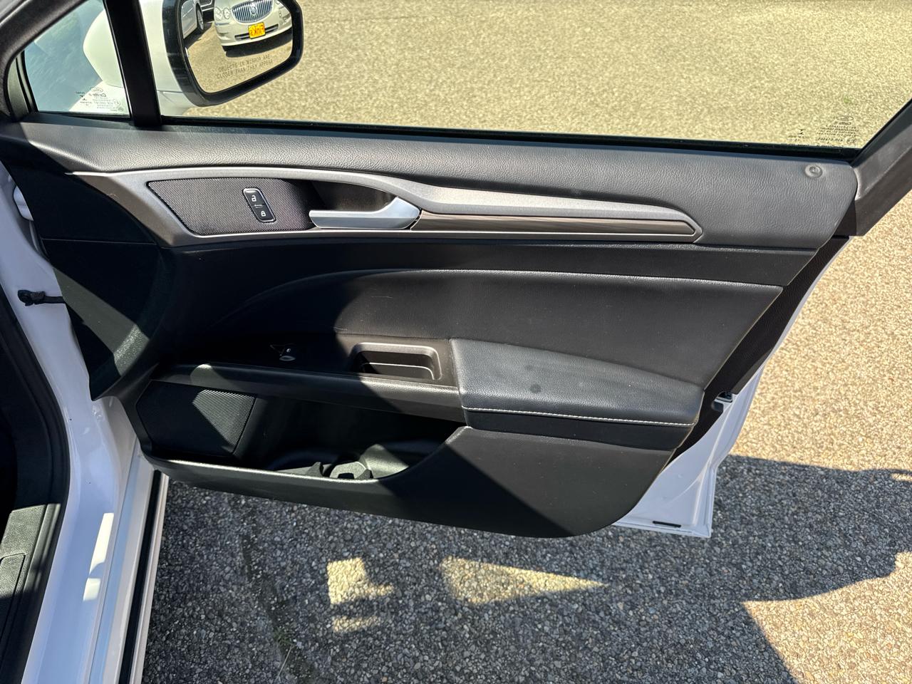 Ford Fusion SE FWD 2017