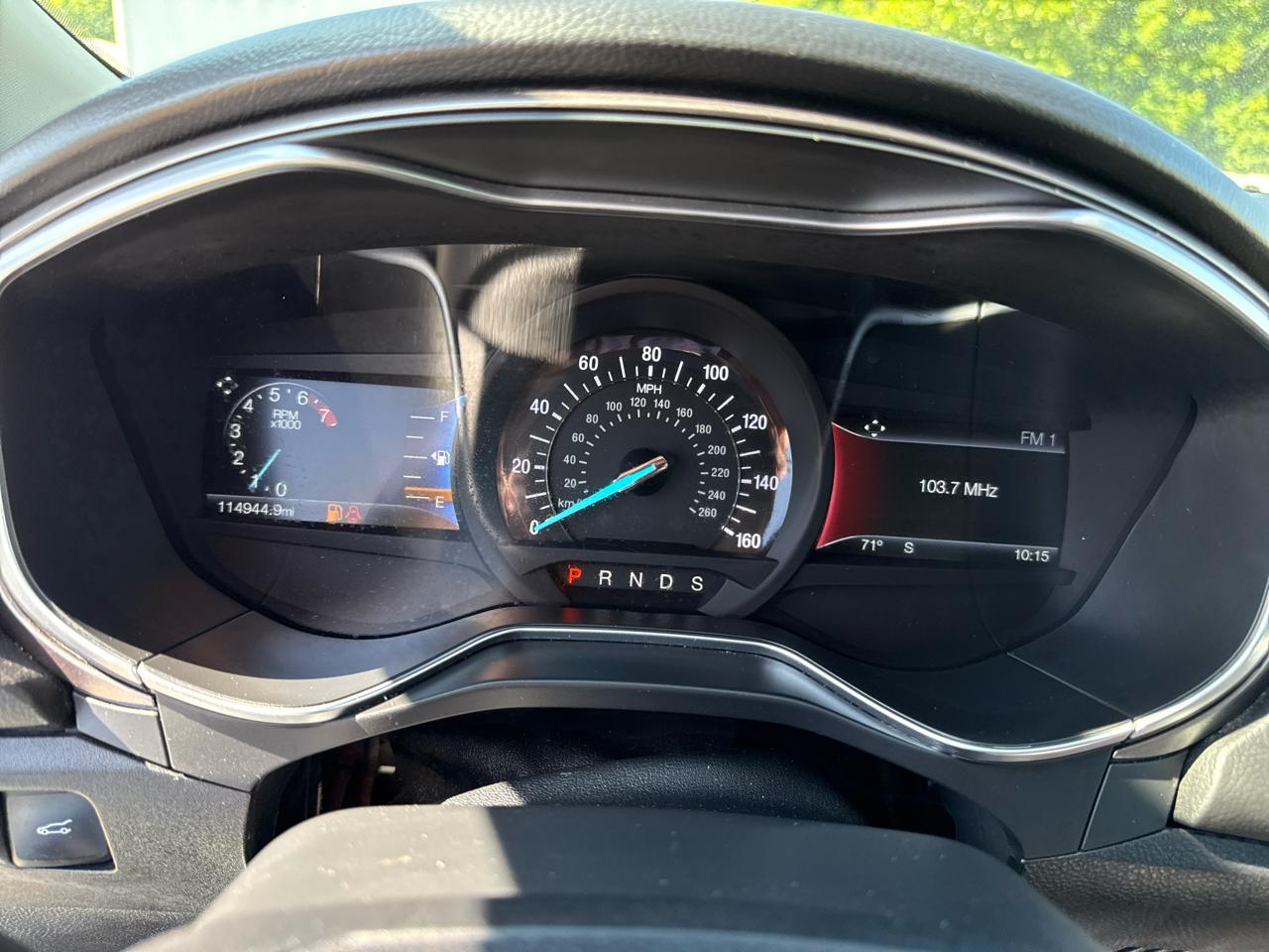 Ford Fusion SE FWD 2017