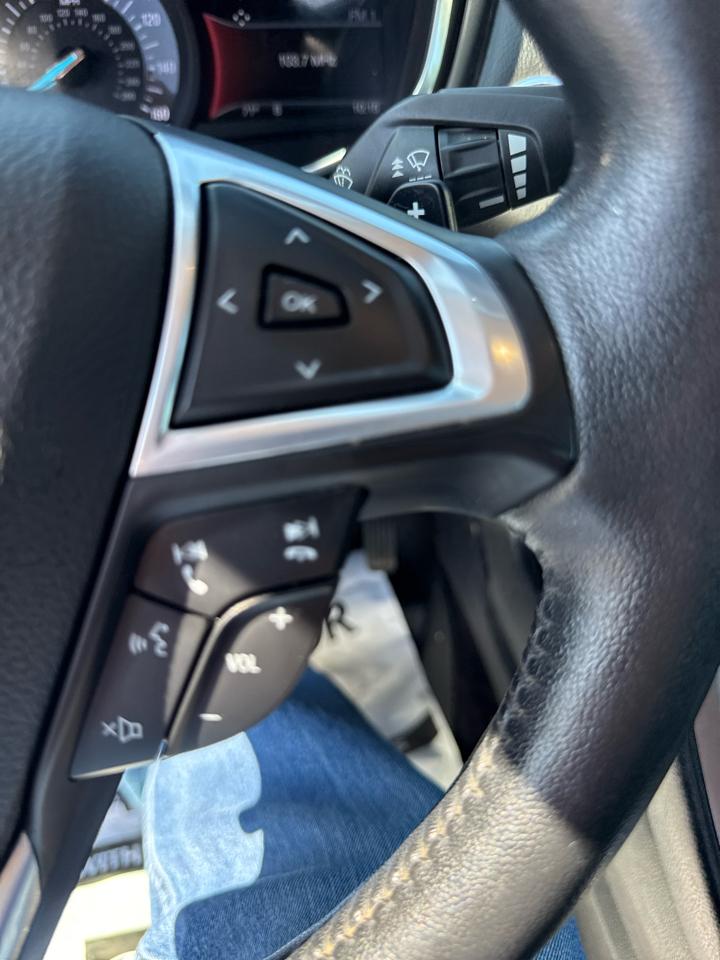 Ford Fusion SE FWD 2017