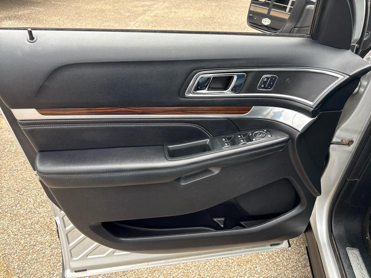 Ford Explorer FWD 4dr Limited 2016