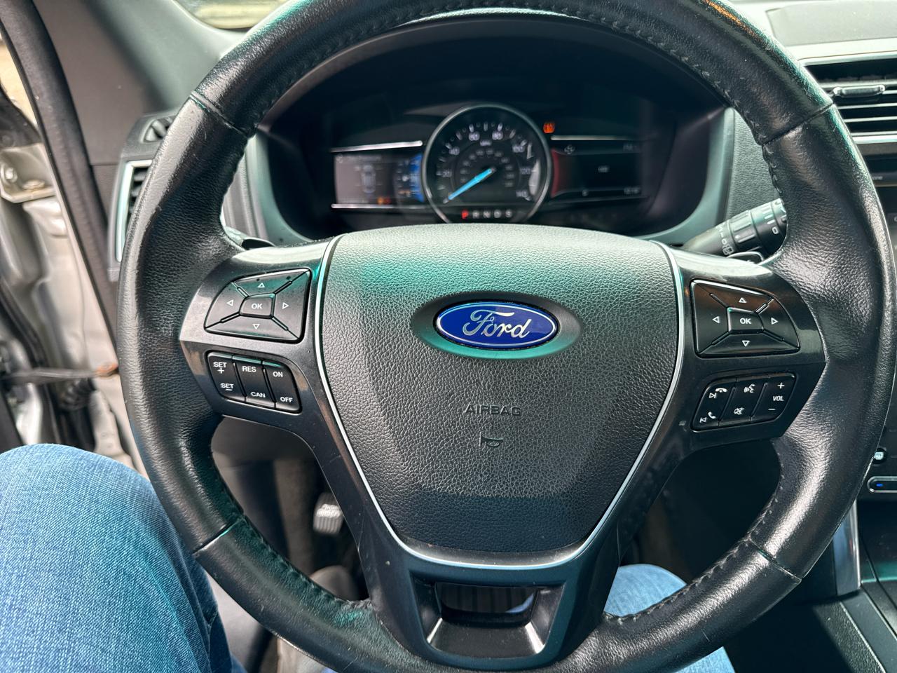 Ford Explorer FWD 4dr Limited 2016