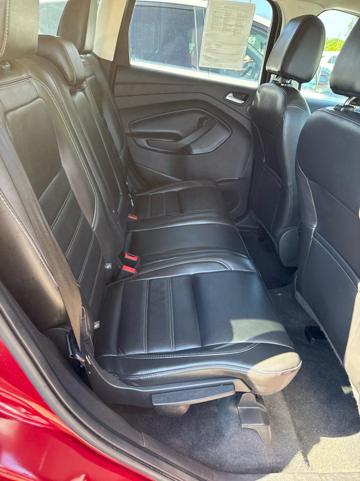 Ford Escape Titanium FWD 2017