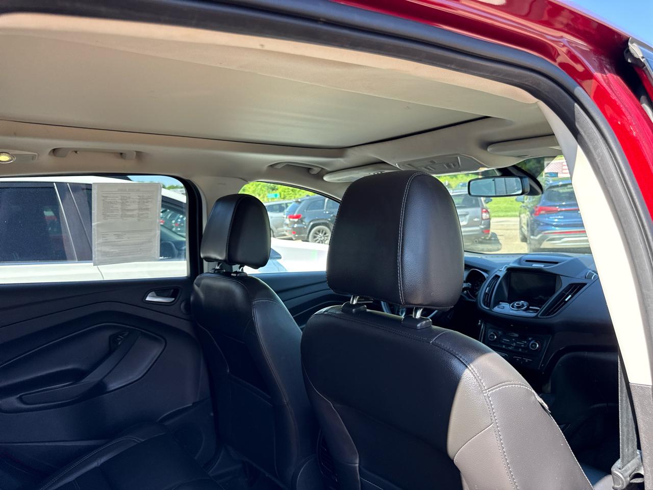 Ford Escape Titanium FWD 2017