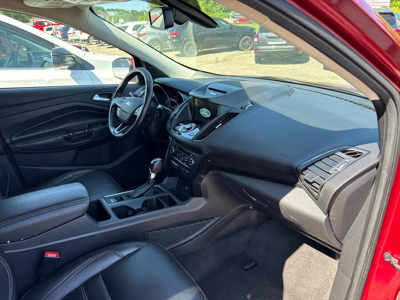 Ford Escape Titanium FWD 2017