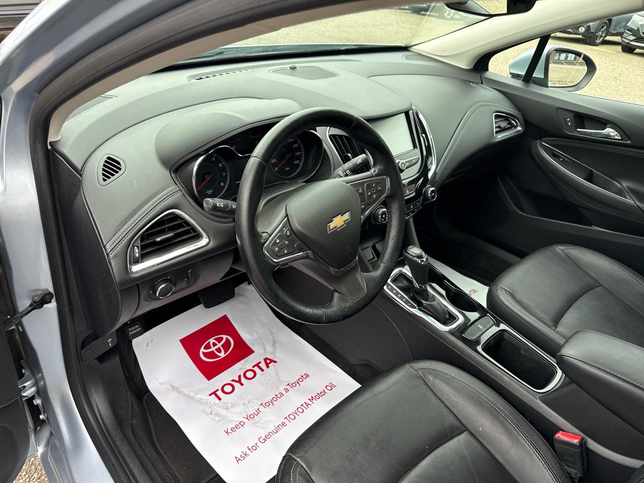 Chevrolet Cruze 4dr Sdn 1.4L Premier w/1SF 2017