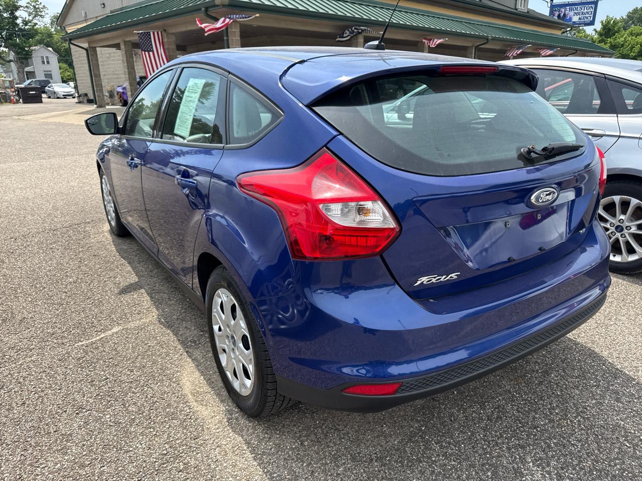 Ford Focus 5dr HB SE 2012