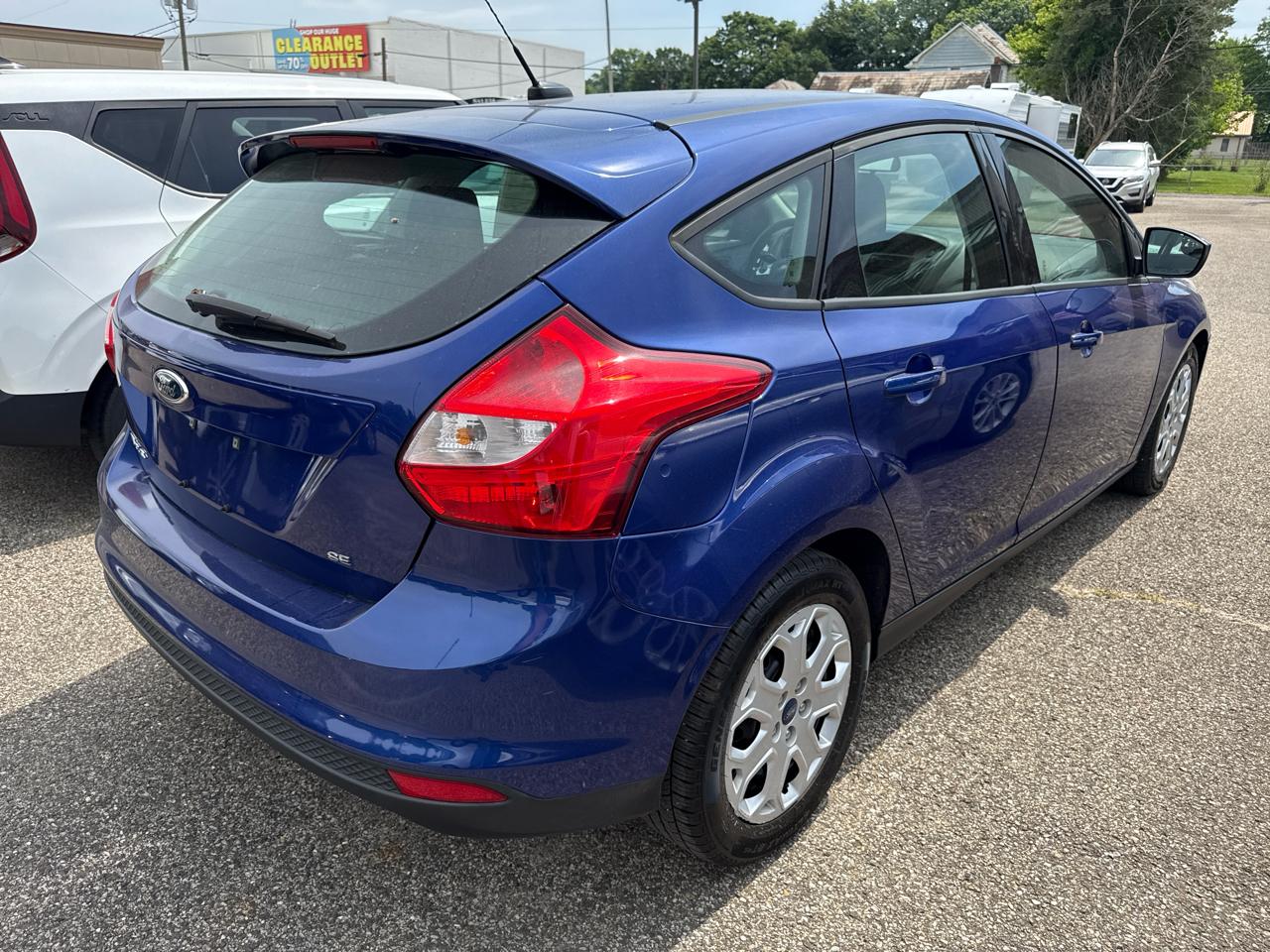 Ford Focus 5dr HB SE 2012