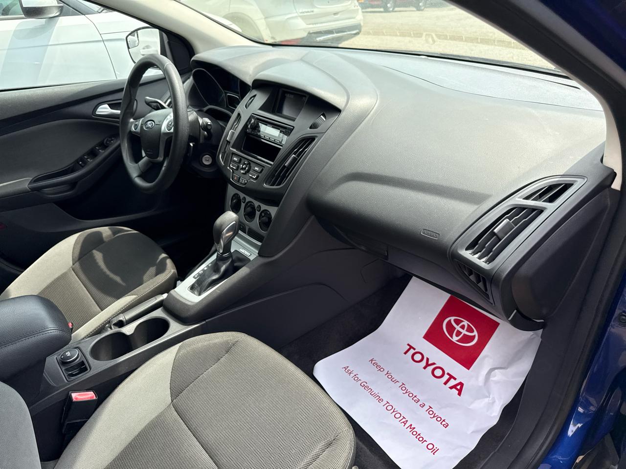 Ford Focus 5dr HB SE 2012