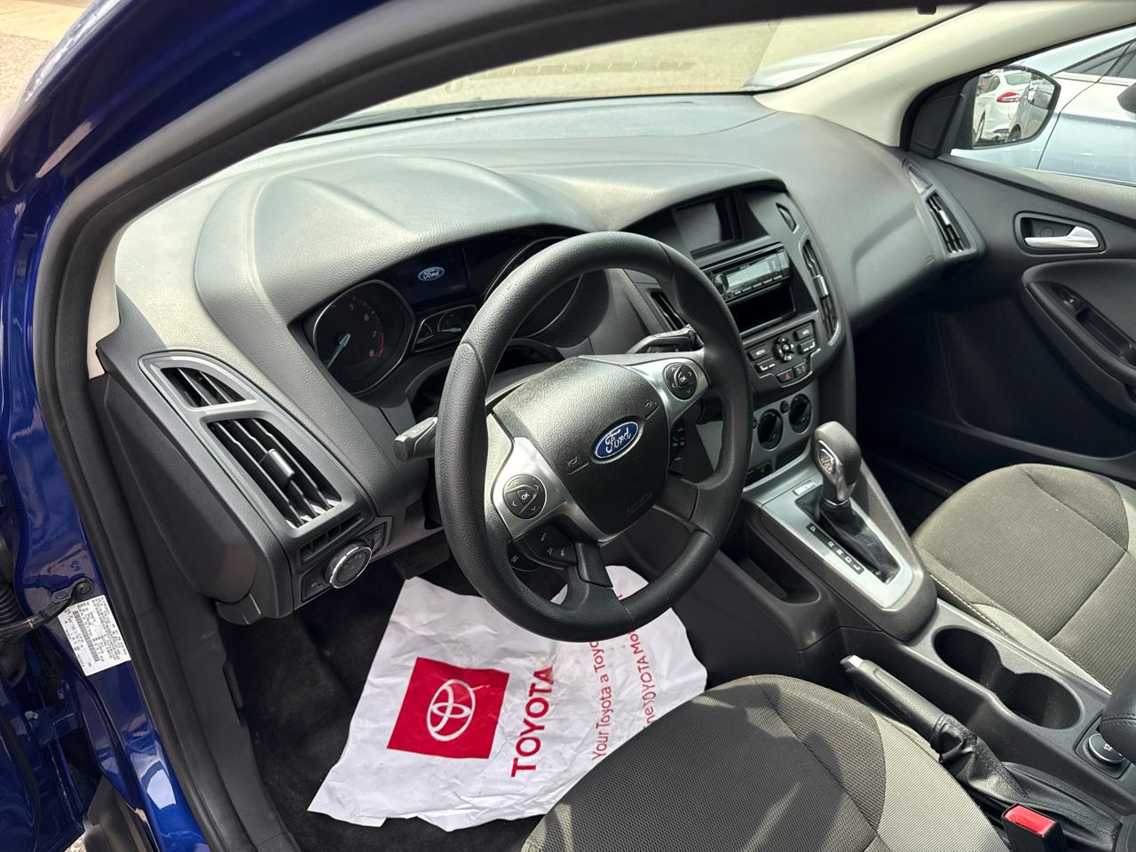 Ford Focus 5dr HB SE 2012