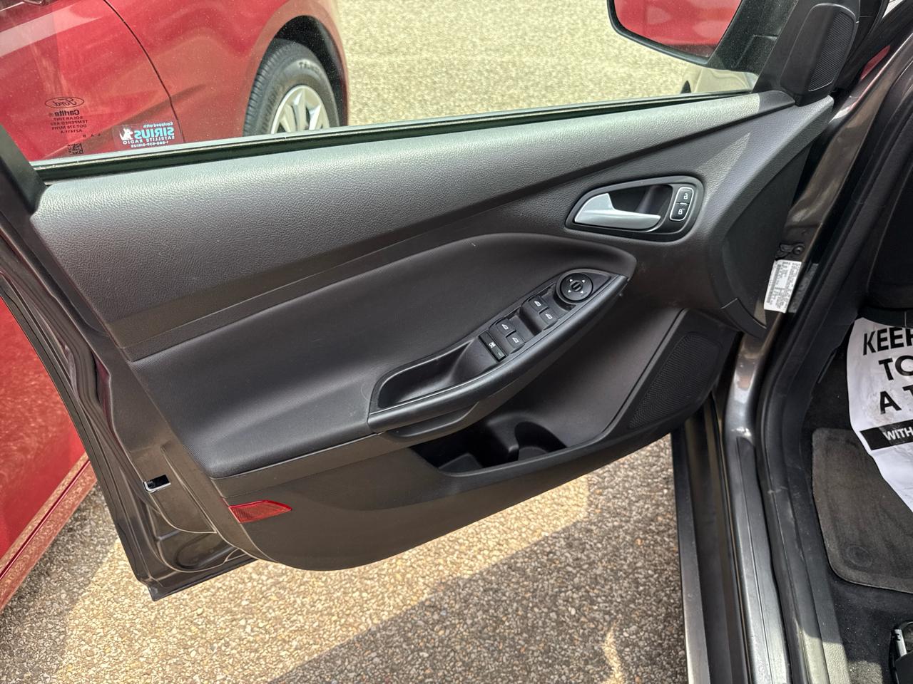 Ford Focus 5dr HB SE 2015