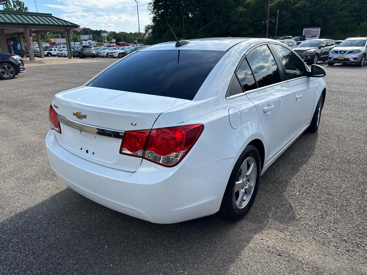 Chevrolet Cruze Limited 4dr Sdn Auto LT w/1LT 2016