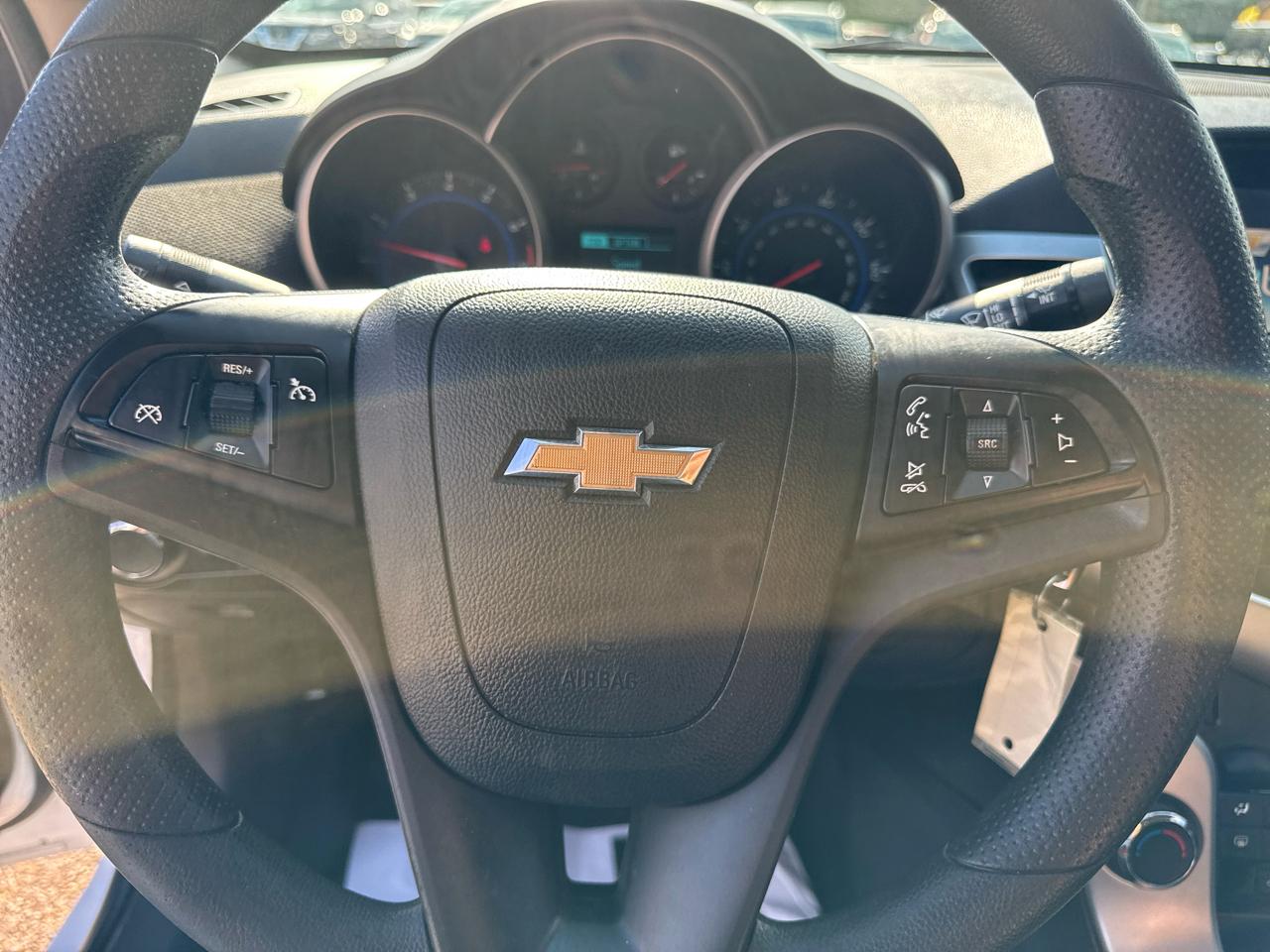 Chevrolet Cruze Limited 4dr Sdn Auto LT w/1LT 2016