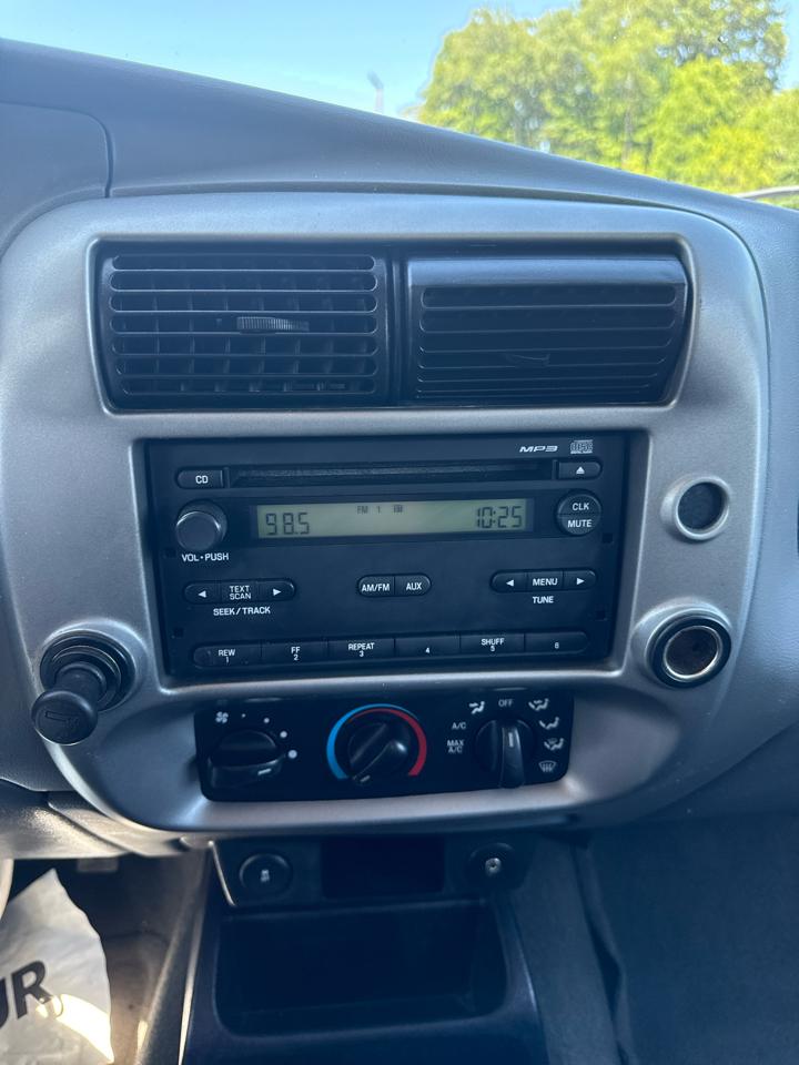 Ford Ranger 2WD 4dr SuperCab 126" Sport 2011