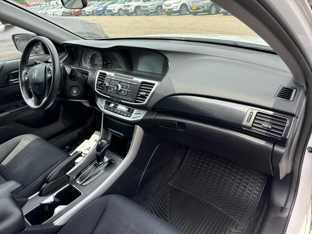 Honda Accord Sedan 4dr I4 CVT Sport 2015